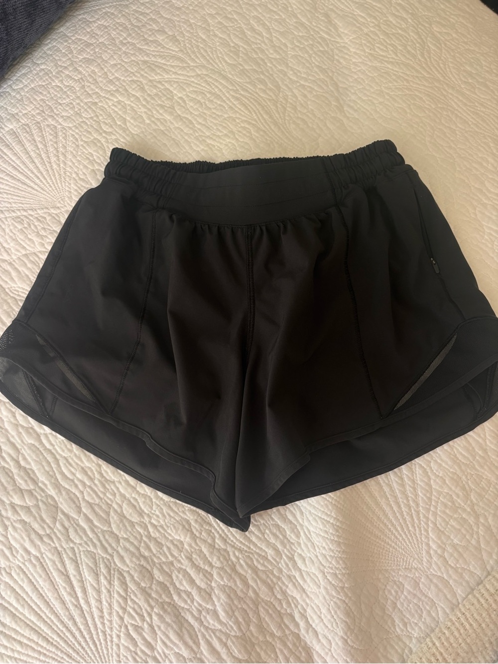 Lululemon Women's Black Athletic Shorts 4in